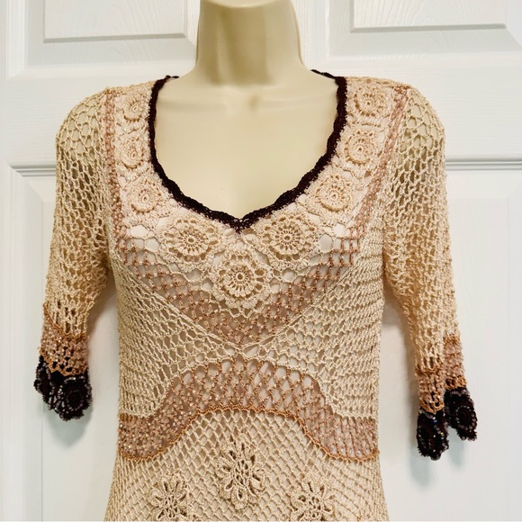 Beautiful Vintage Crocheted Dress! - Picture 3 of 8